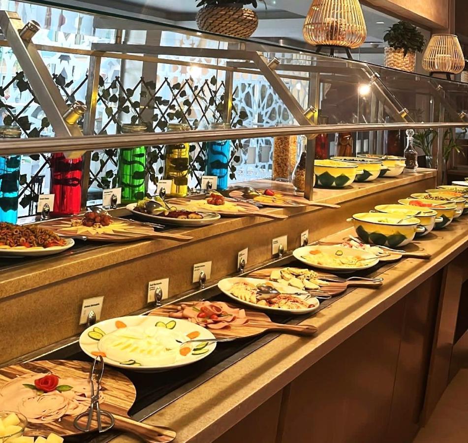 Holiday Inn Al Khobar - Corniche By Ihg Екстериор снимка